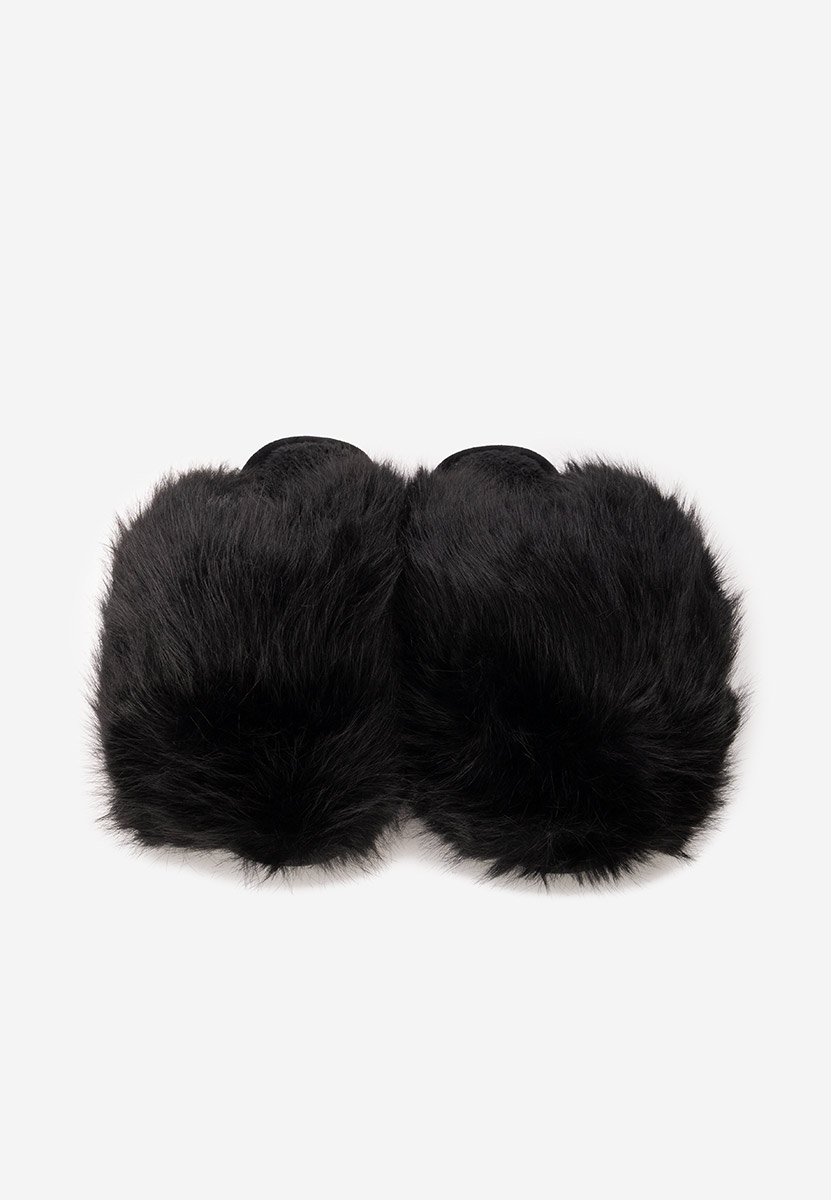 Černé domácí pantofle Vesoria