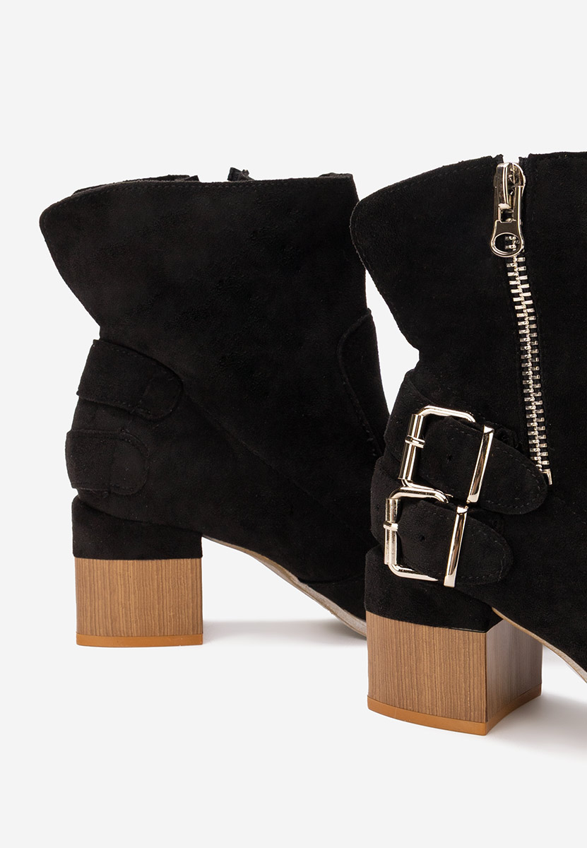 Černé kotníkové boty na podpatku Laroya V6