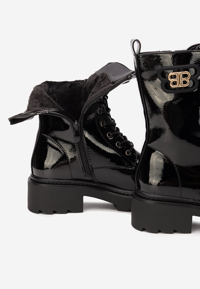 Černé šněrovací kotníkové boty Bettina