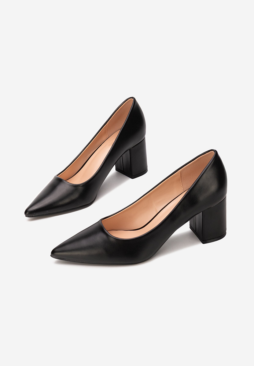 Černé lodičky na hrubém podpatku Brivara