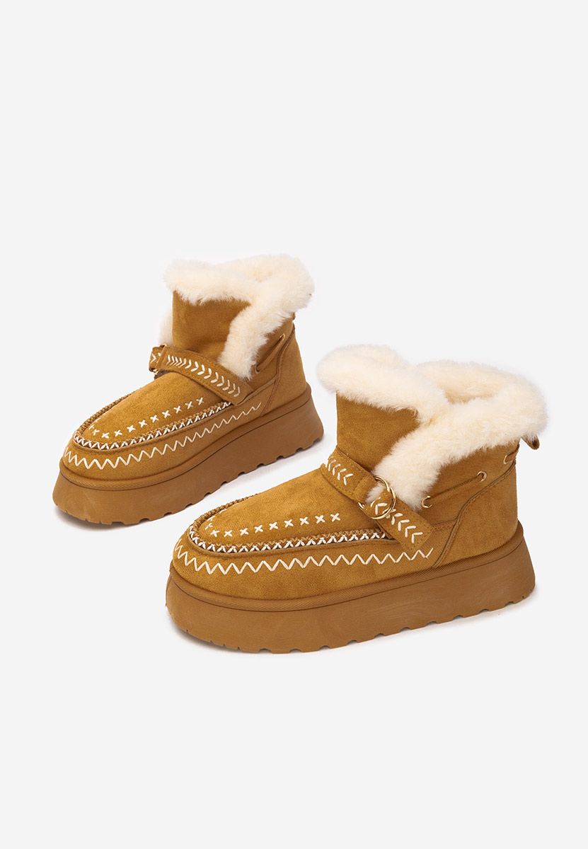 Camelové členkové čižmy na platforme Tavoria