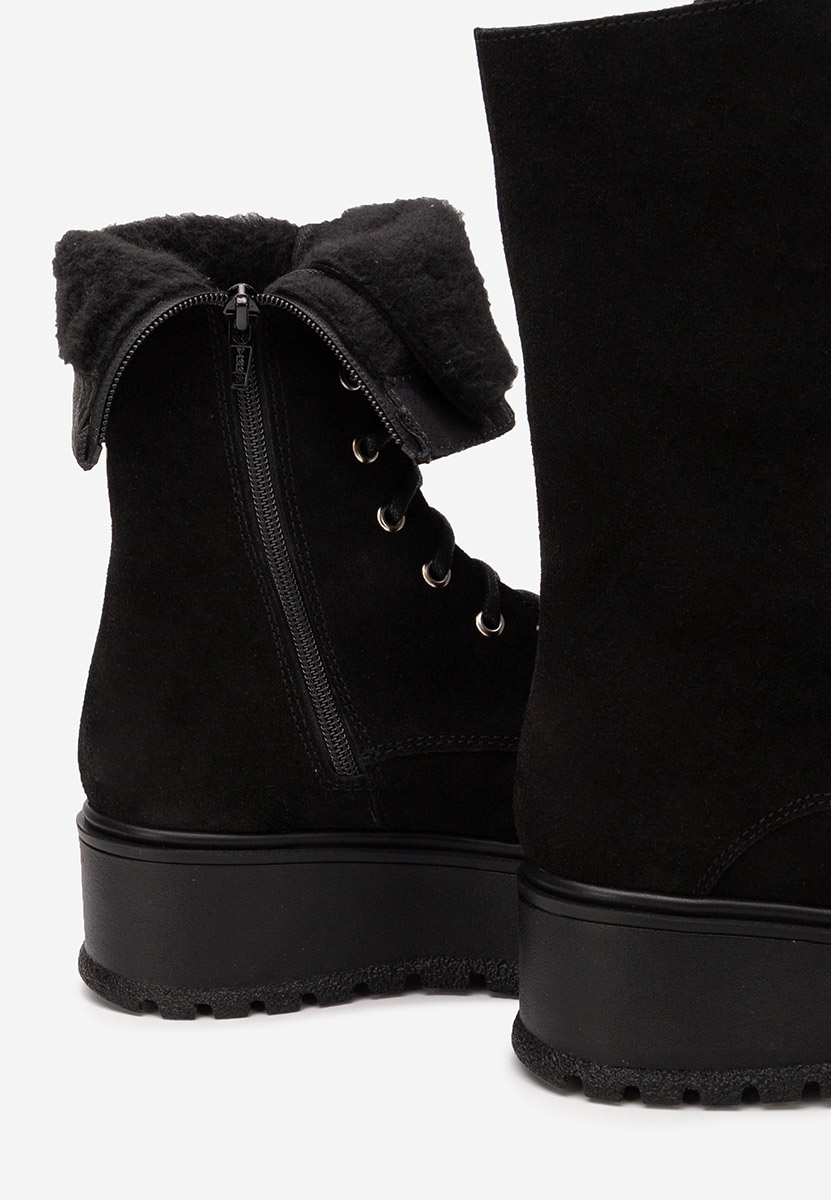 Černé kožené kotníkové boty Sorelia v2