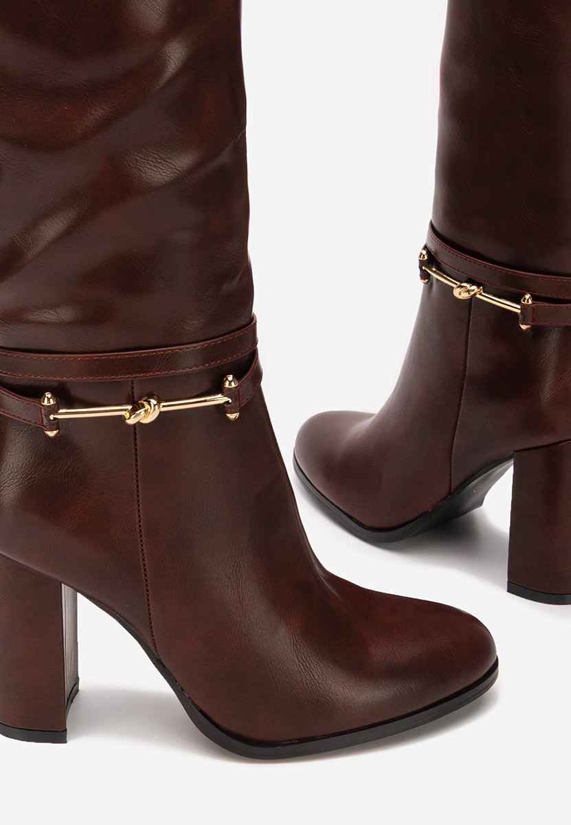 Bordové kozačky na podpatku Dresara