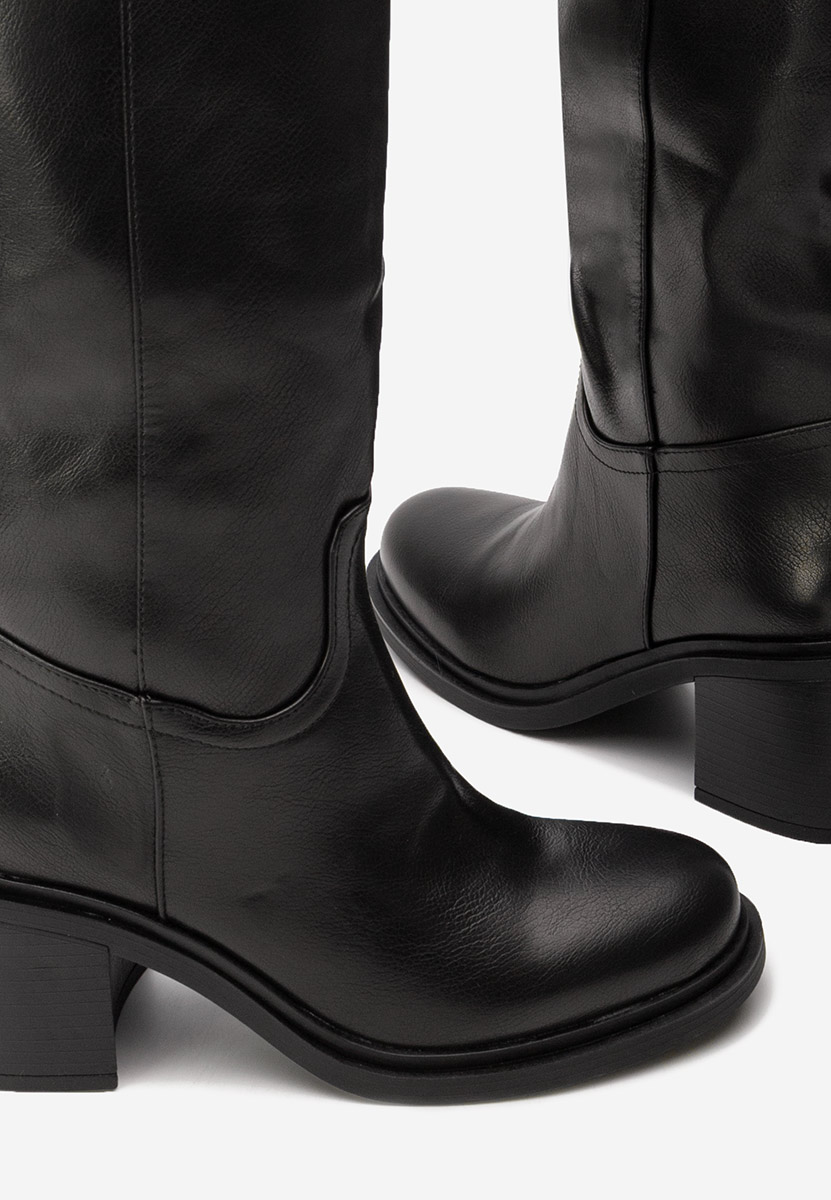 Černé kozačky na podpatku Jasara