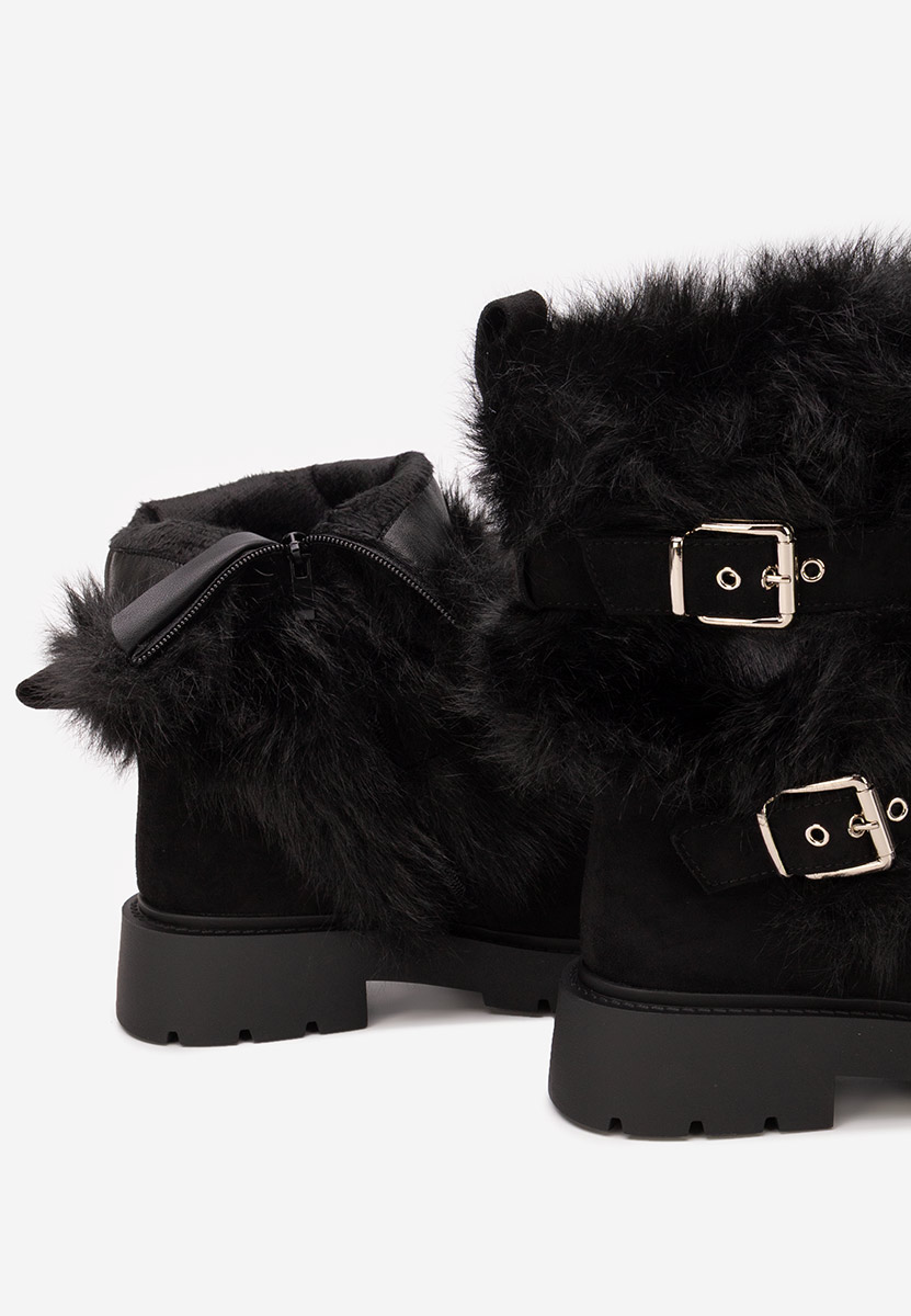 Černé dámské zimní boty Nelisia