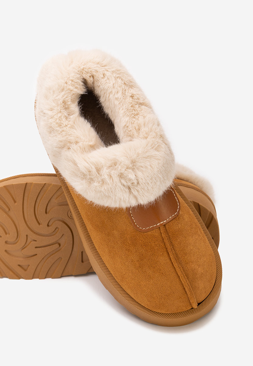 Camelové členkové čižmy na platforme Elarva