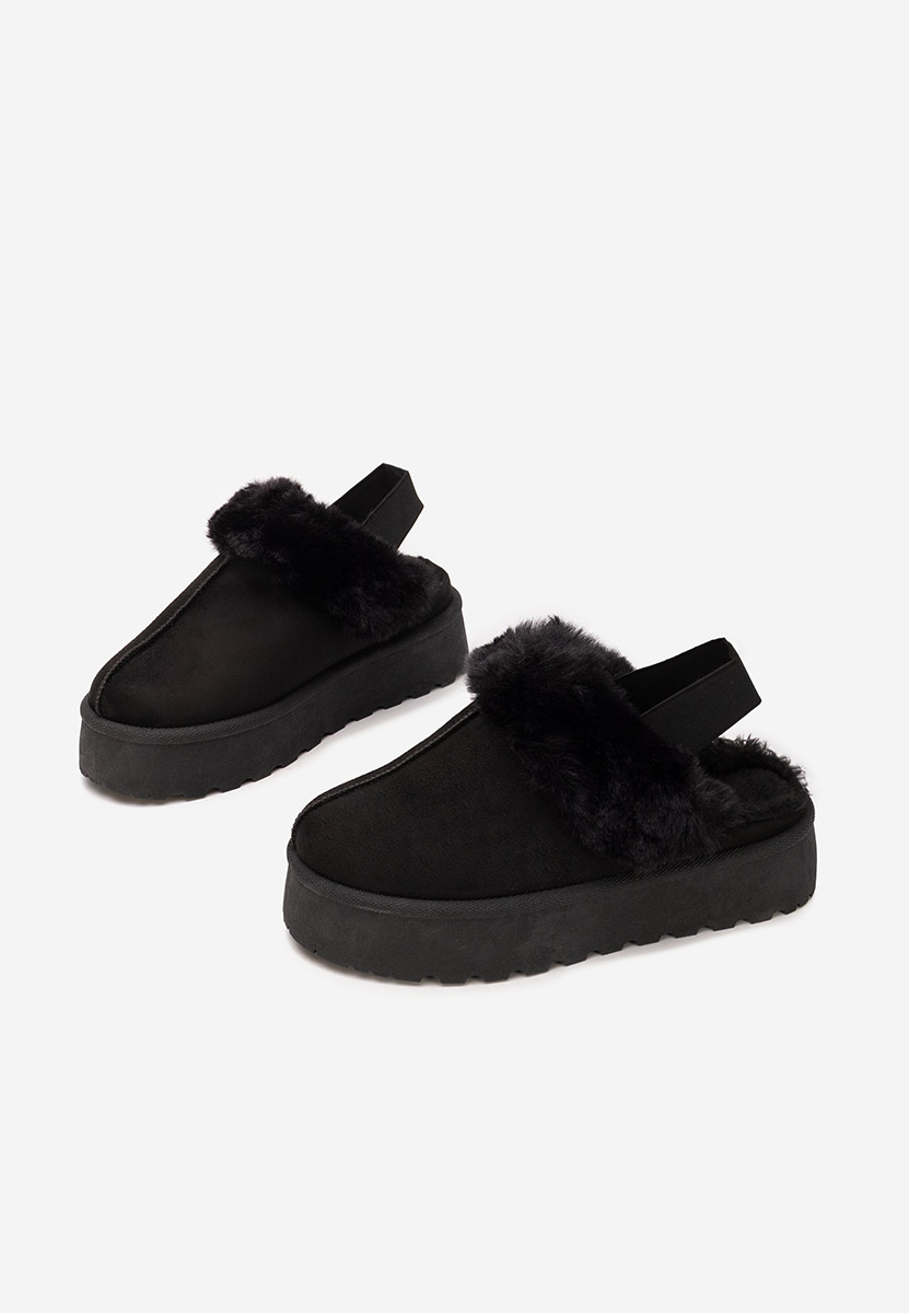 Černé pantofle na platformě Edden