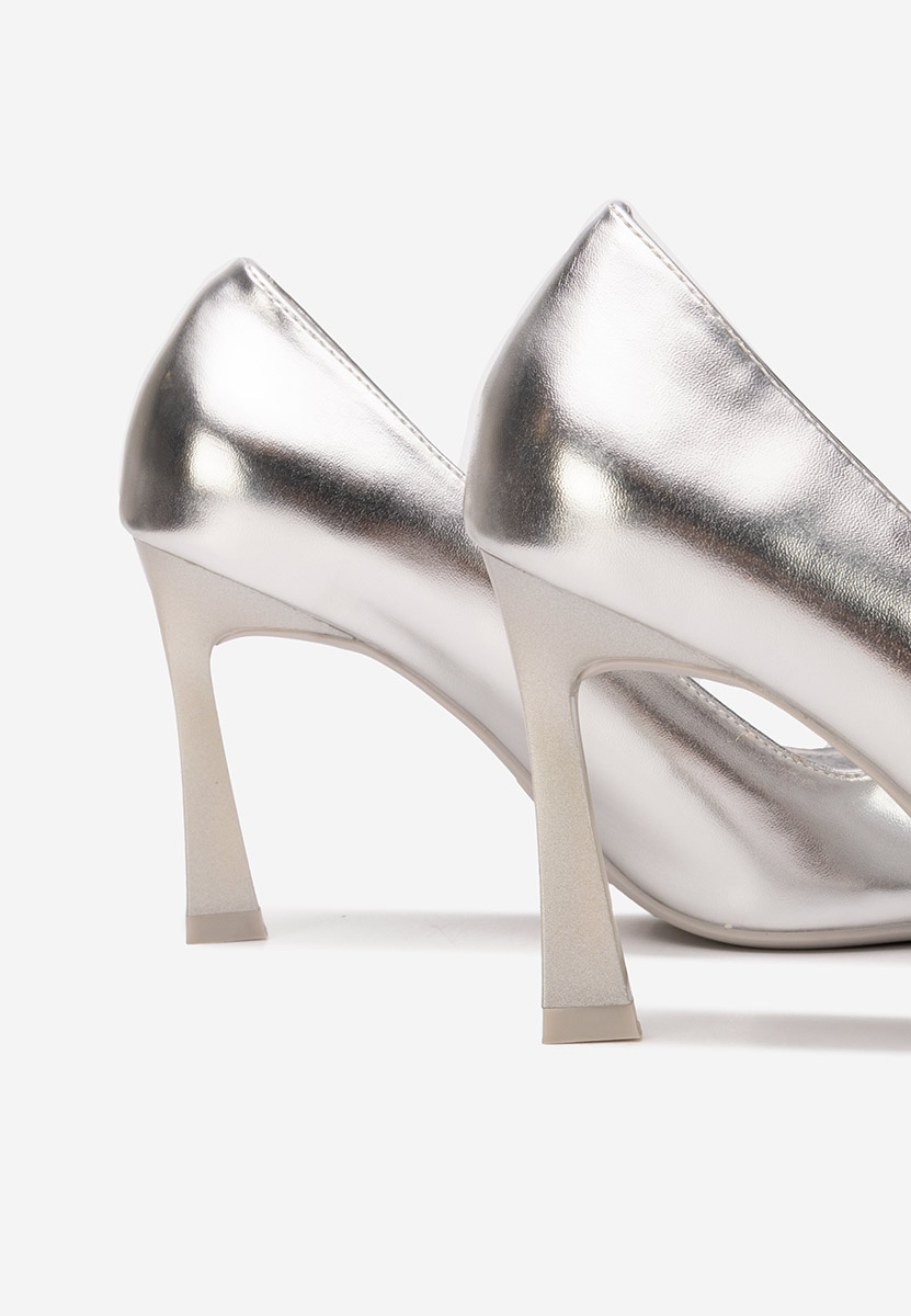 Stribrné lodičky do špičky Xeresa