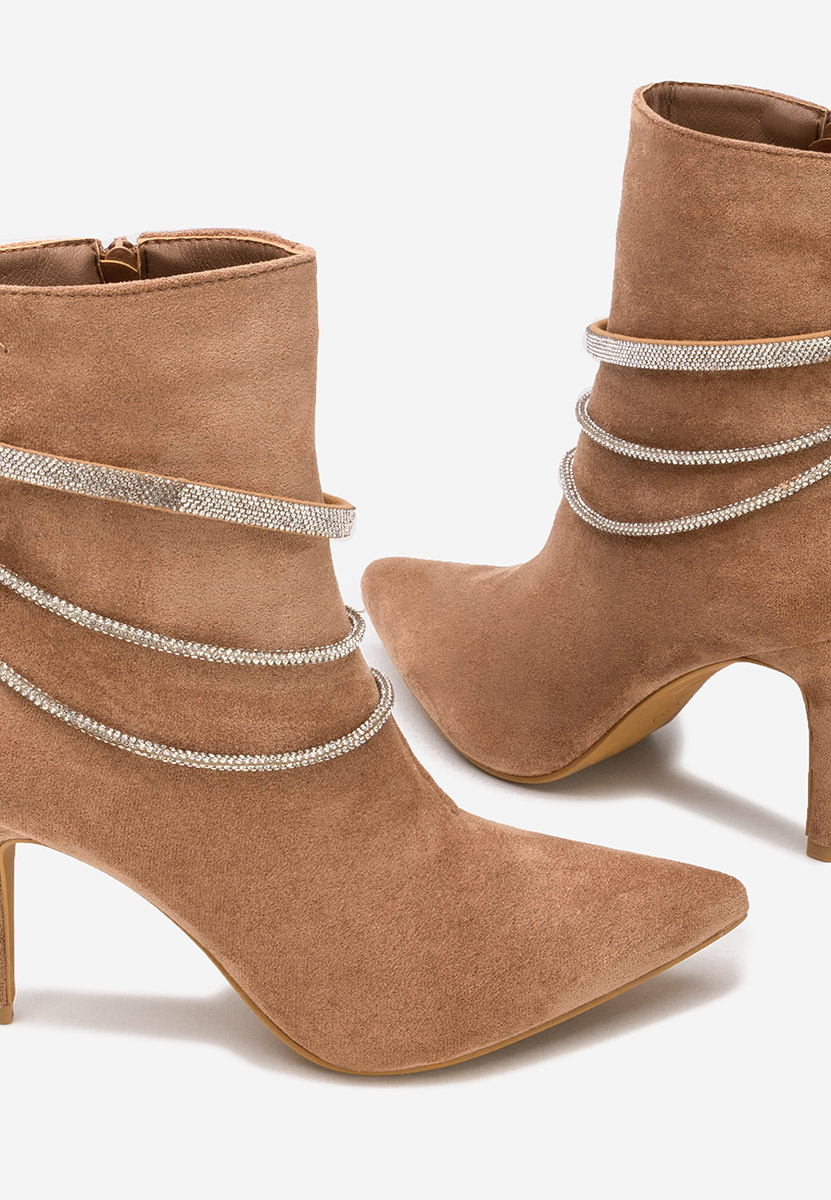 Camelové kotníkové boty na podpatku Lorreta