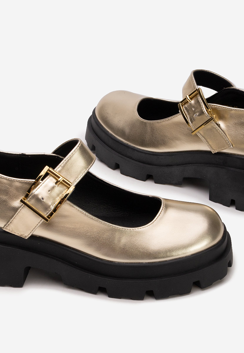 Zlaté lodičky na platformě Masovia