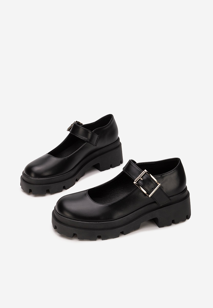 Černé lodičky na platformě Masovia