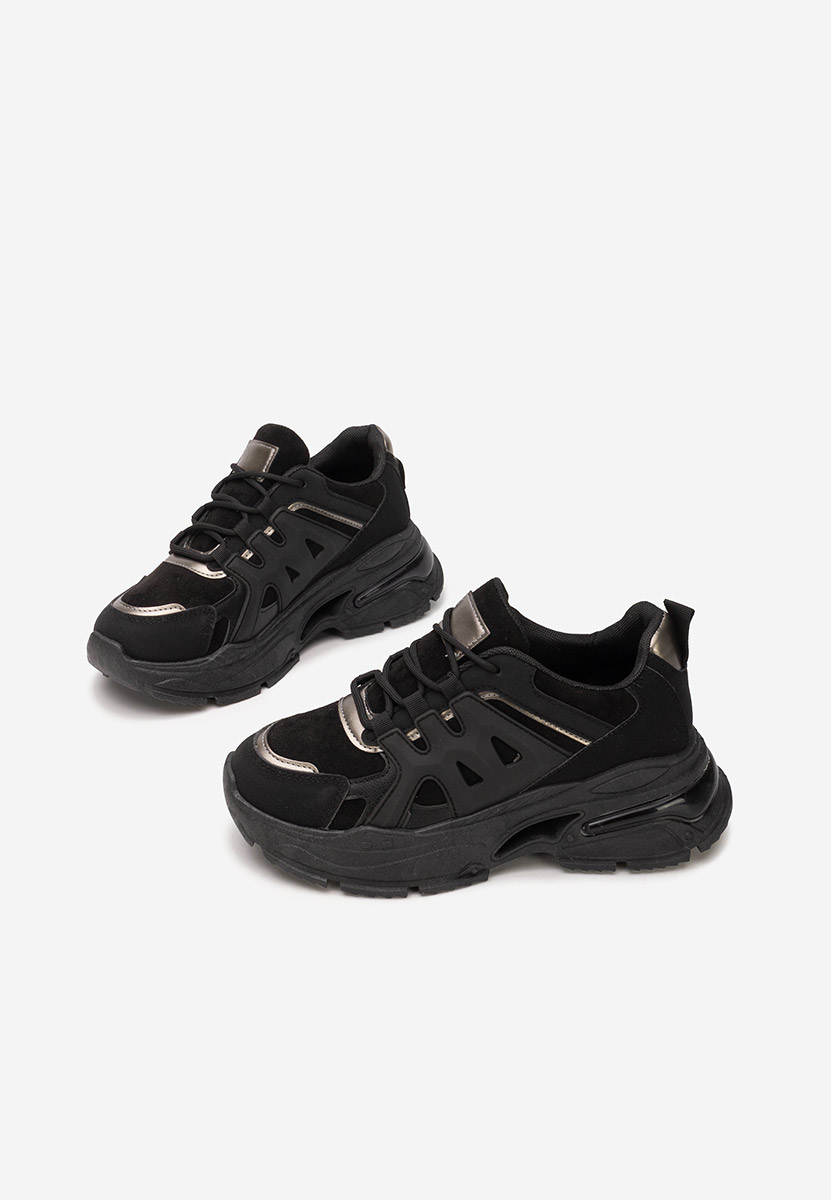 Černé dámské tenisky na klínku Alverisa