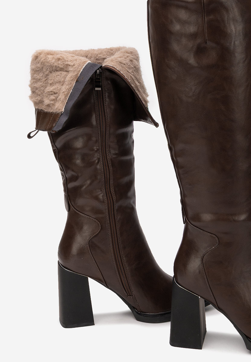 Hnedé kozačky na podpatku Ricardia