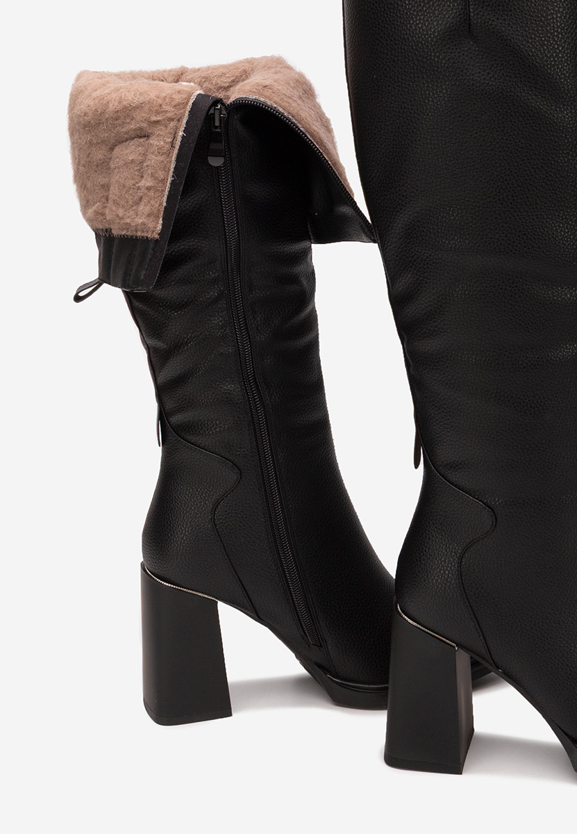 Černé kozačky na podpatku Ricardia V2