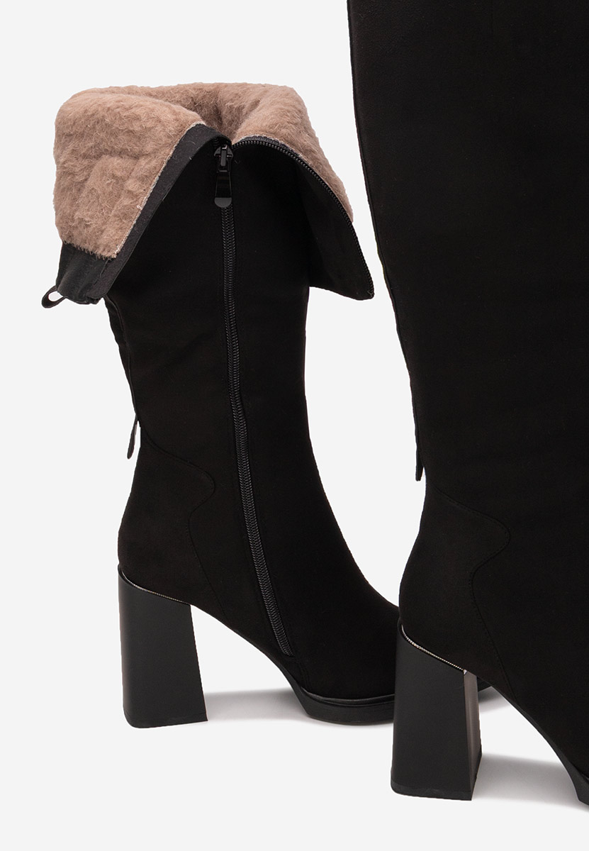 Černé kozačky na podpatku Ricardia V3