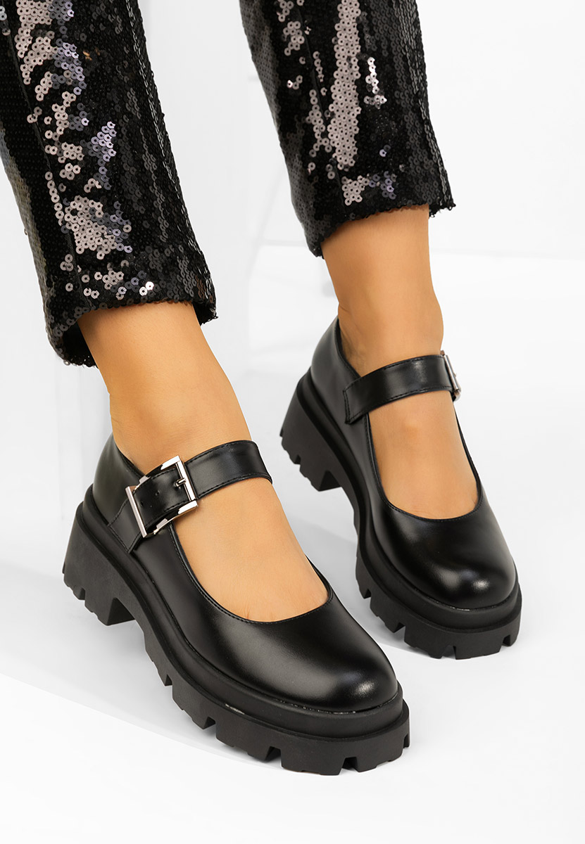 Černé lodičky na platformě Masovia