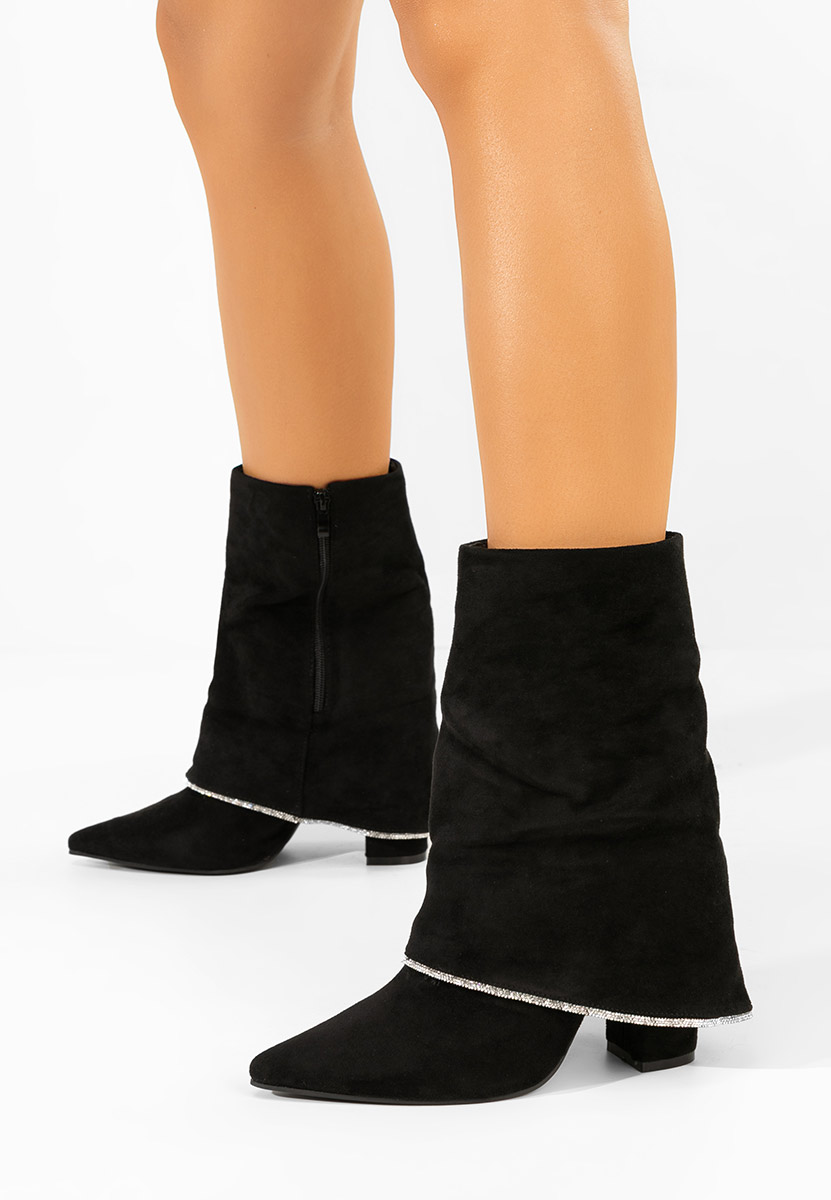 Černé kozačky na podpatku Nelora