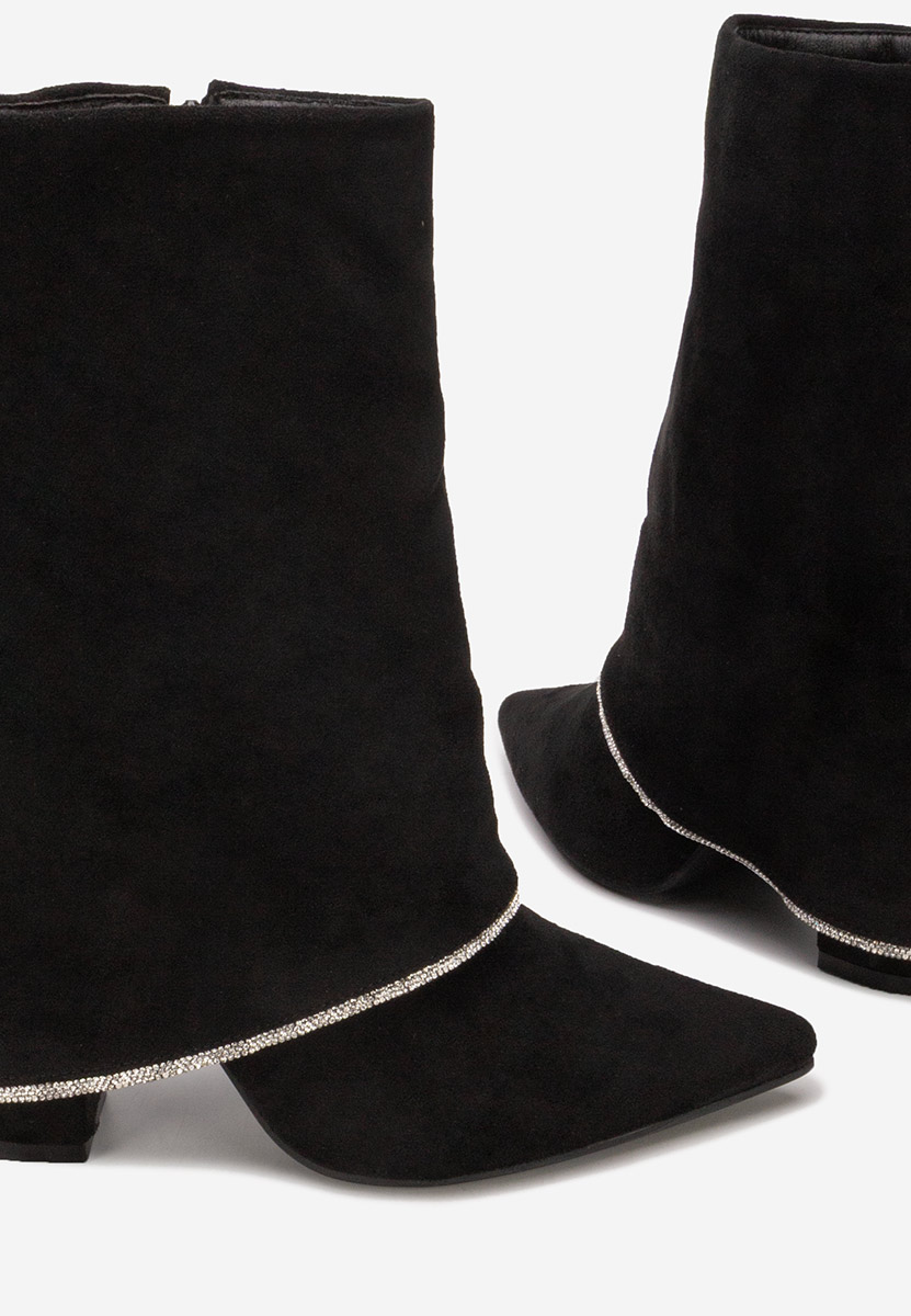 Černé kozačky na podpatku Nelora