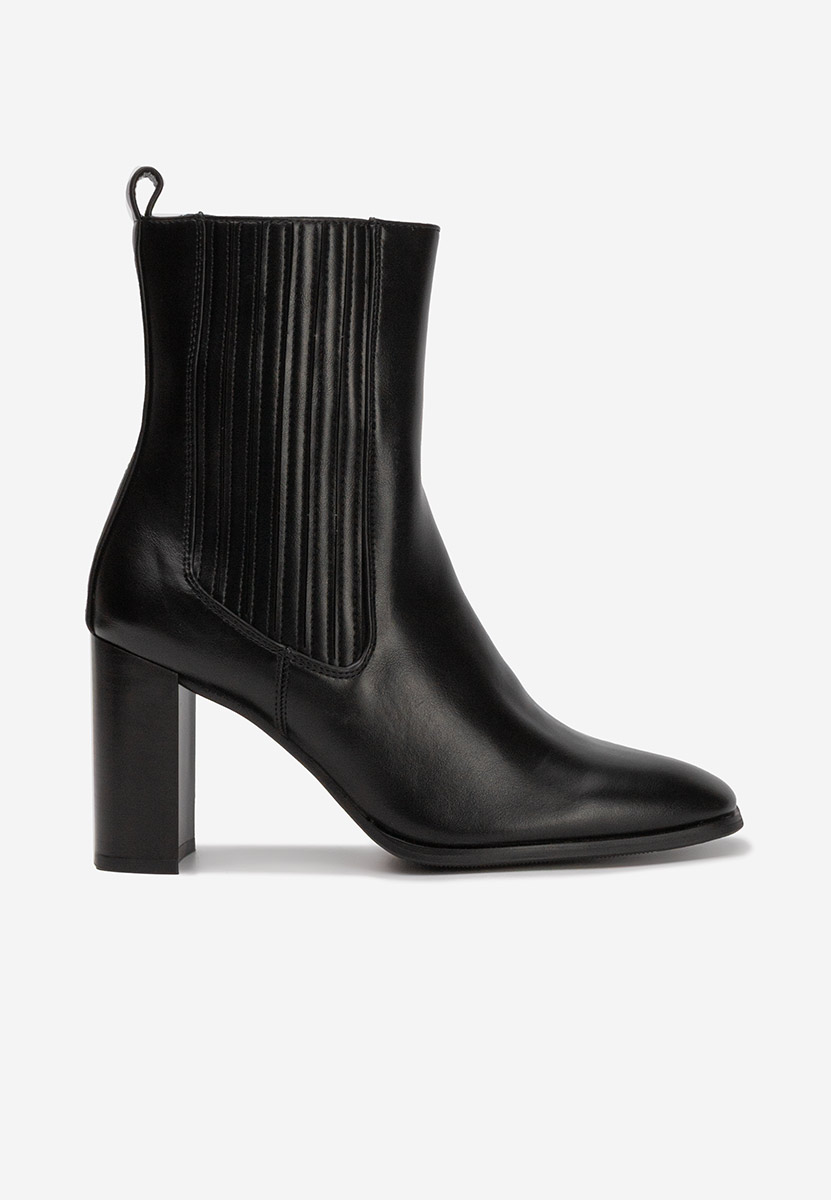 Černé kotníkové boty na podpatku Kalisa