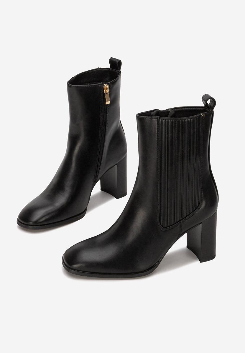 Černé kotníkové boty na podpatku Kalisa