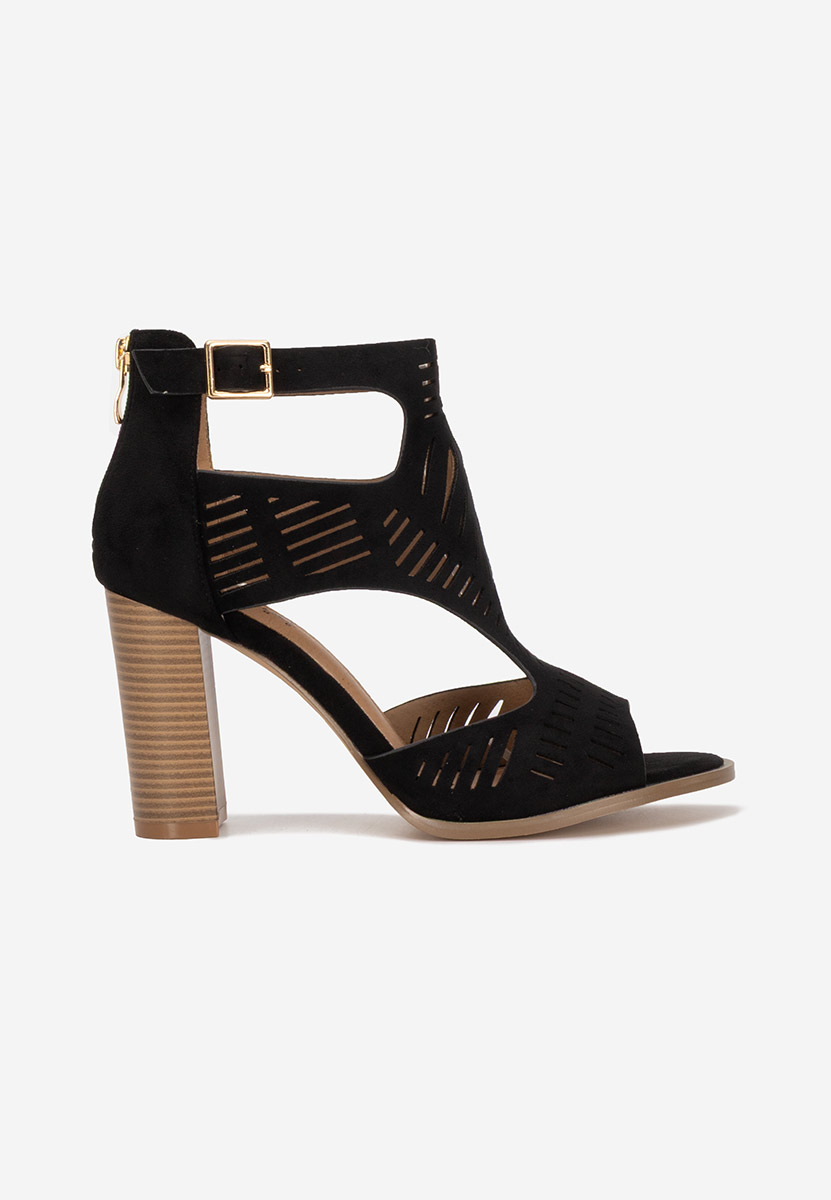 Černé sandály na podpatku Cassey