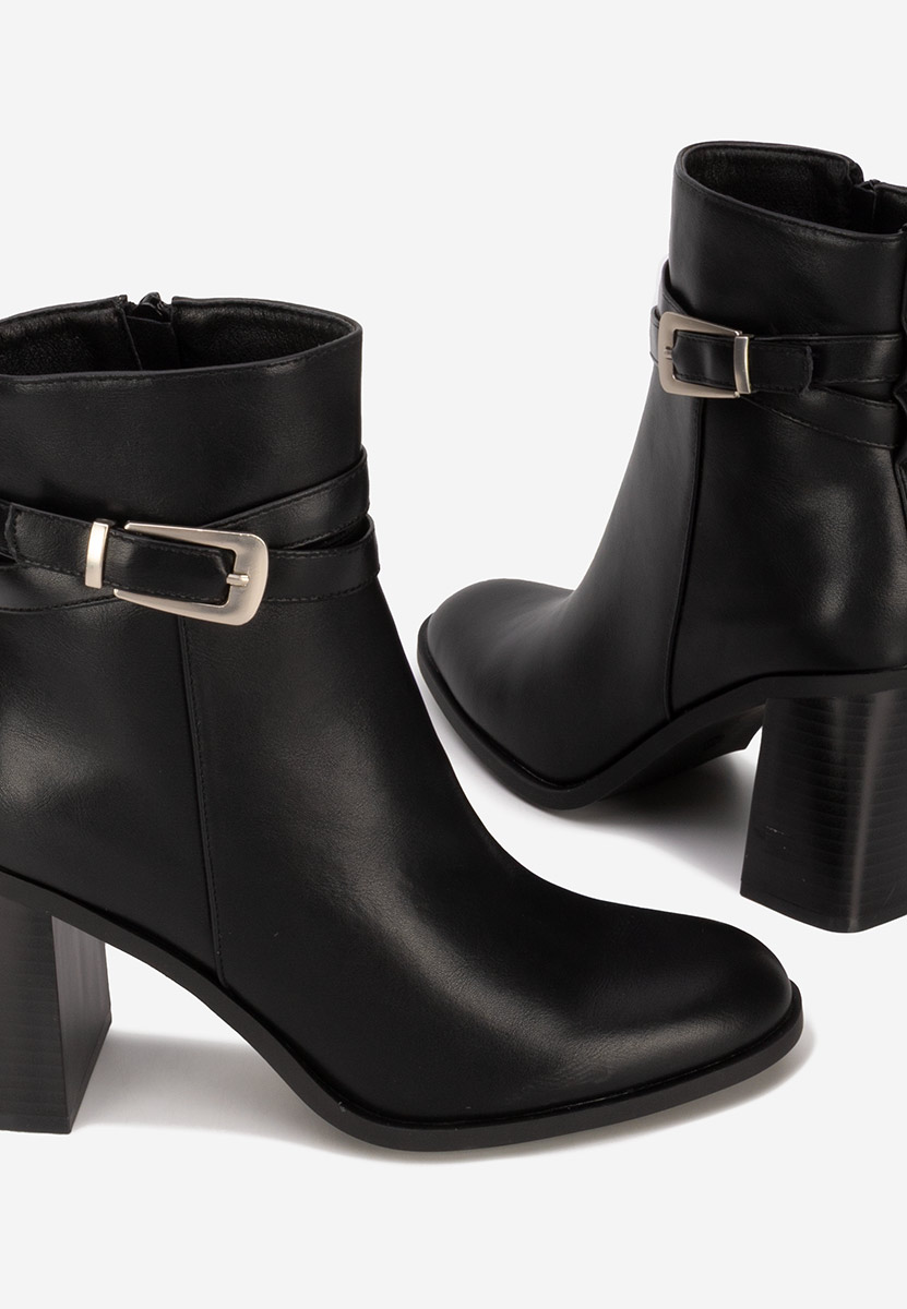 Černé kotníkové boty na podpatku Reica