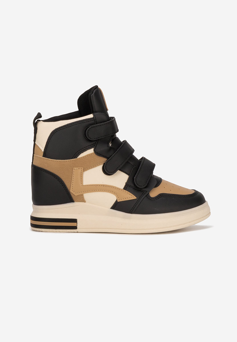 Černé dámské tenisky na klínku Veleta