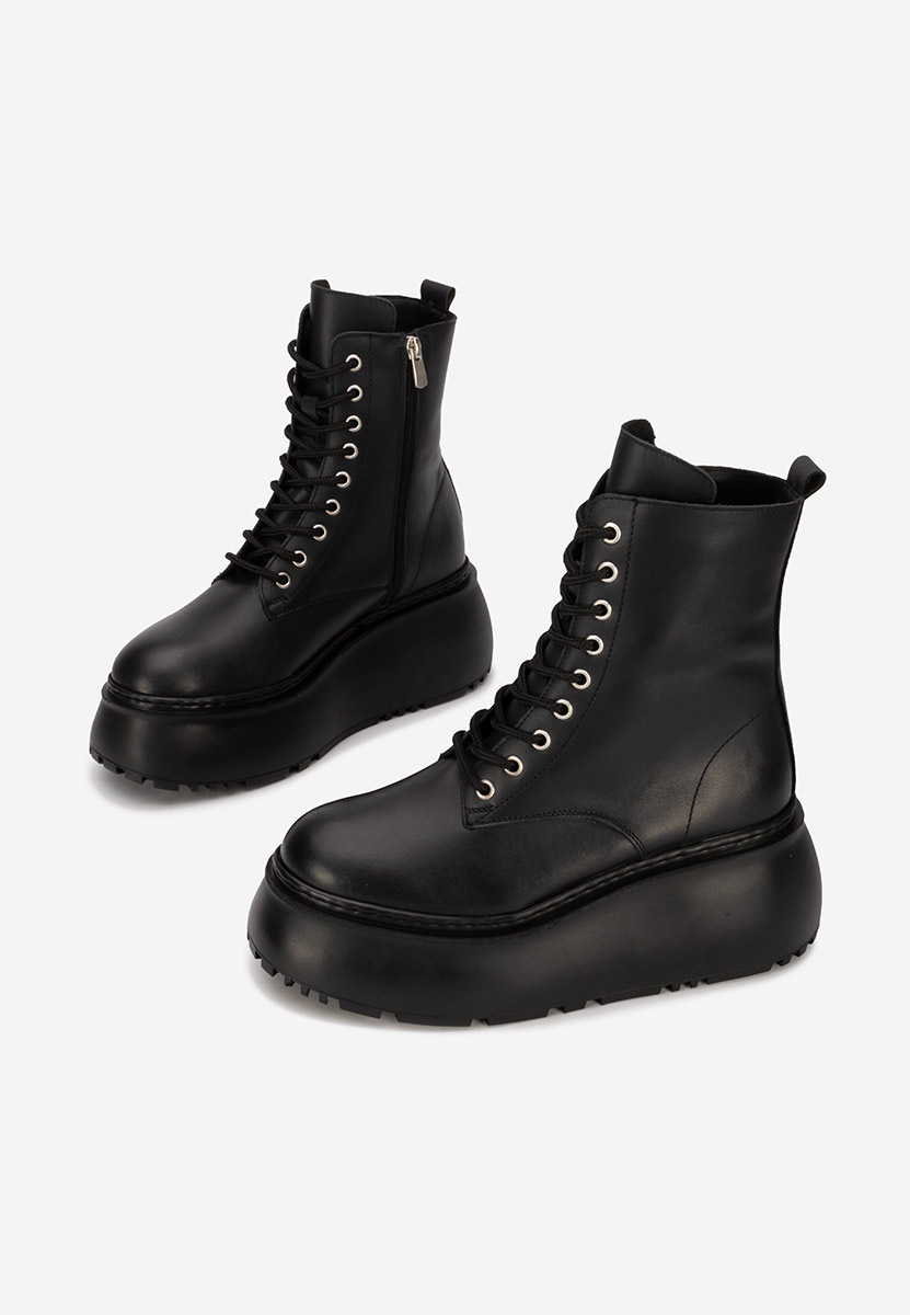 Černé členkové čižmy na platforme Luisena