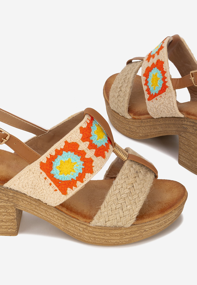 Béžové sandály na podpatku Zeina V3