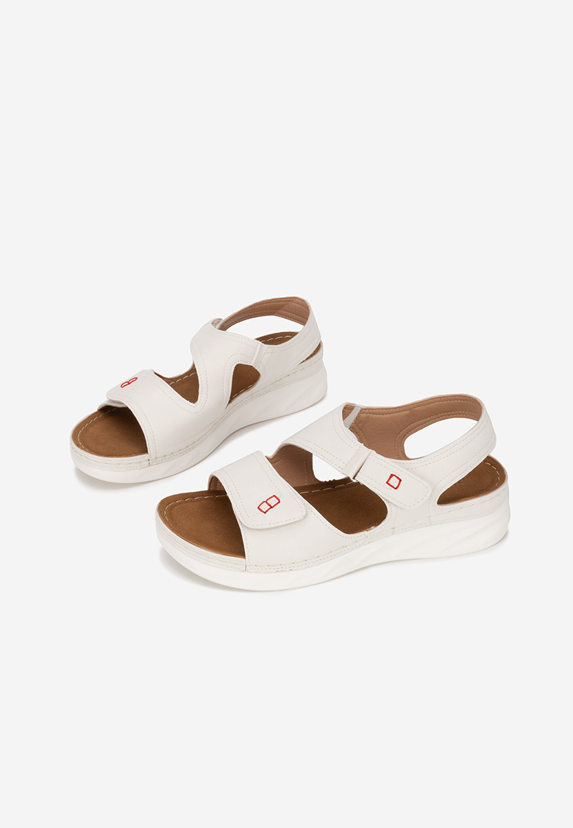 Bílé dámské letní sandály Metina