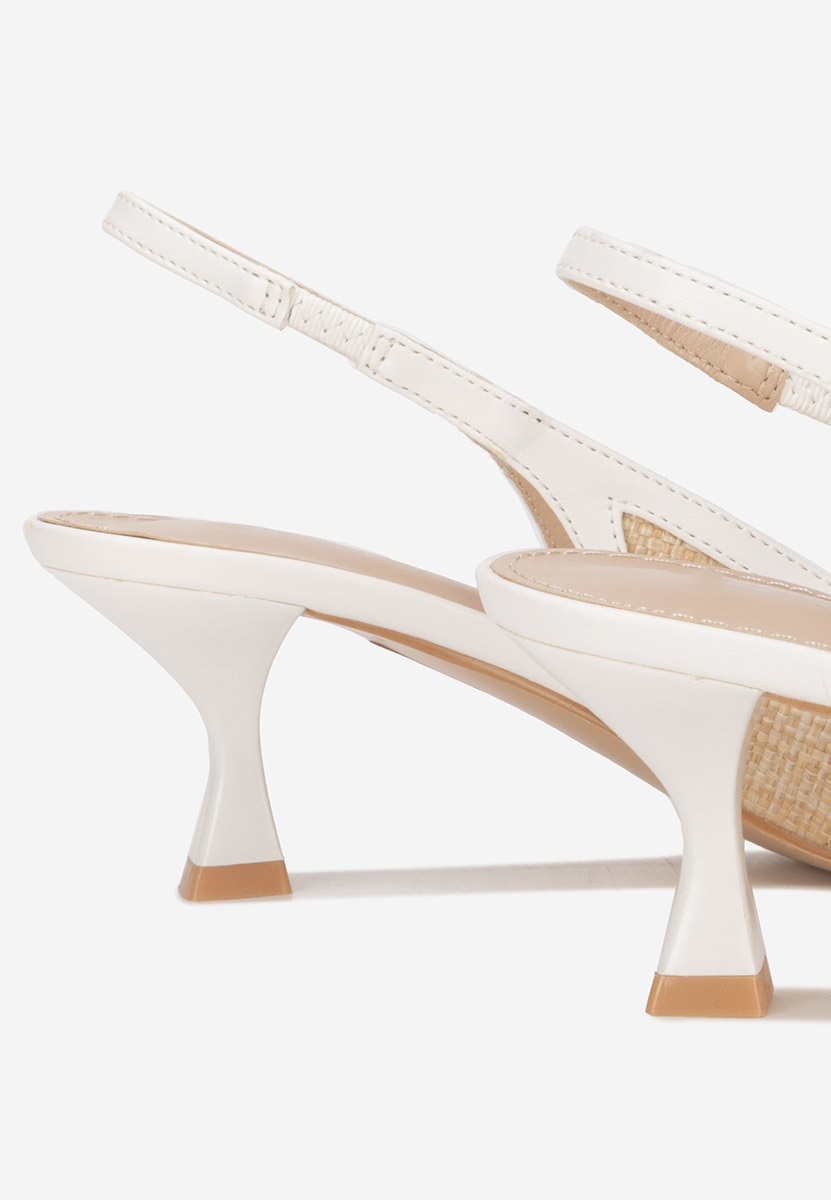 Béžové lodičky na nízkém podpatku Clemenia V3