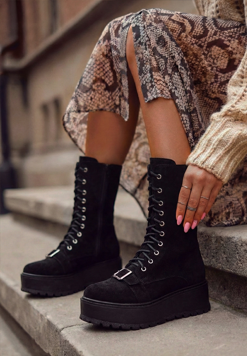 Černé kožené kotníkové boty Sorelia v2