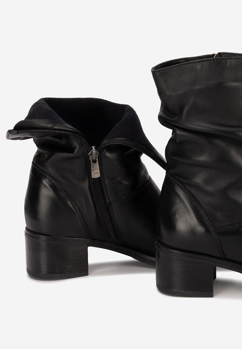 Černé kotníkové boty na podpatku Tonja