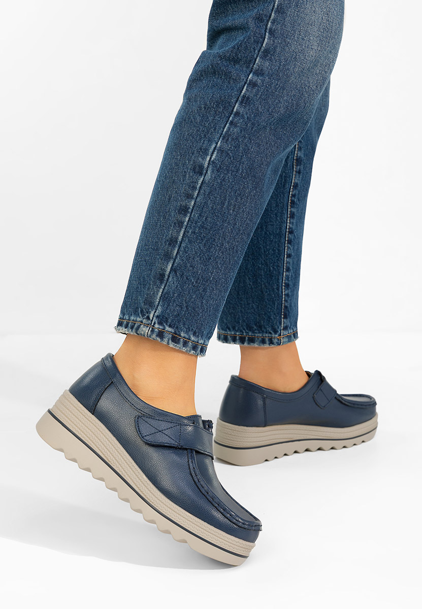 Tmavě modré mokasíny na klínku Hanina