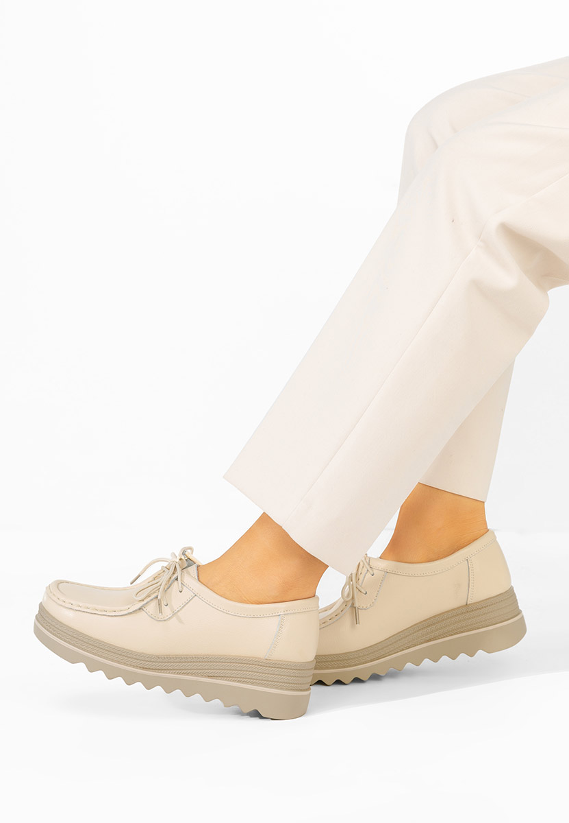 Béžové mokasíny na klínku Evelinia