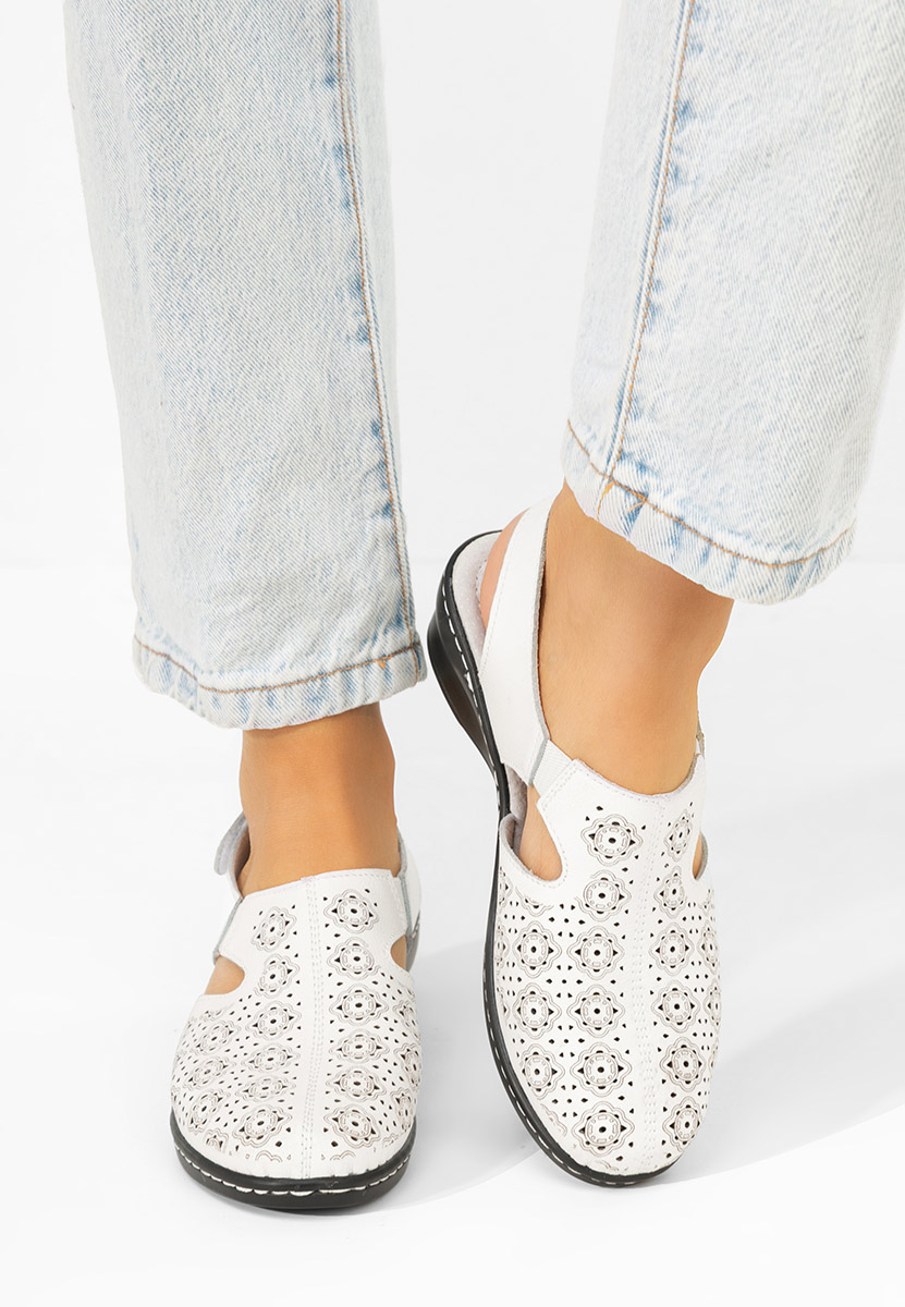 Bílé lodičky s otevřenou pätou Ofelya