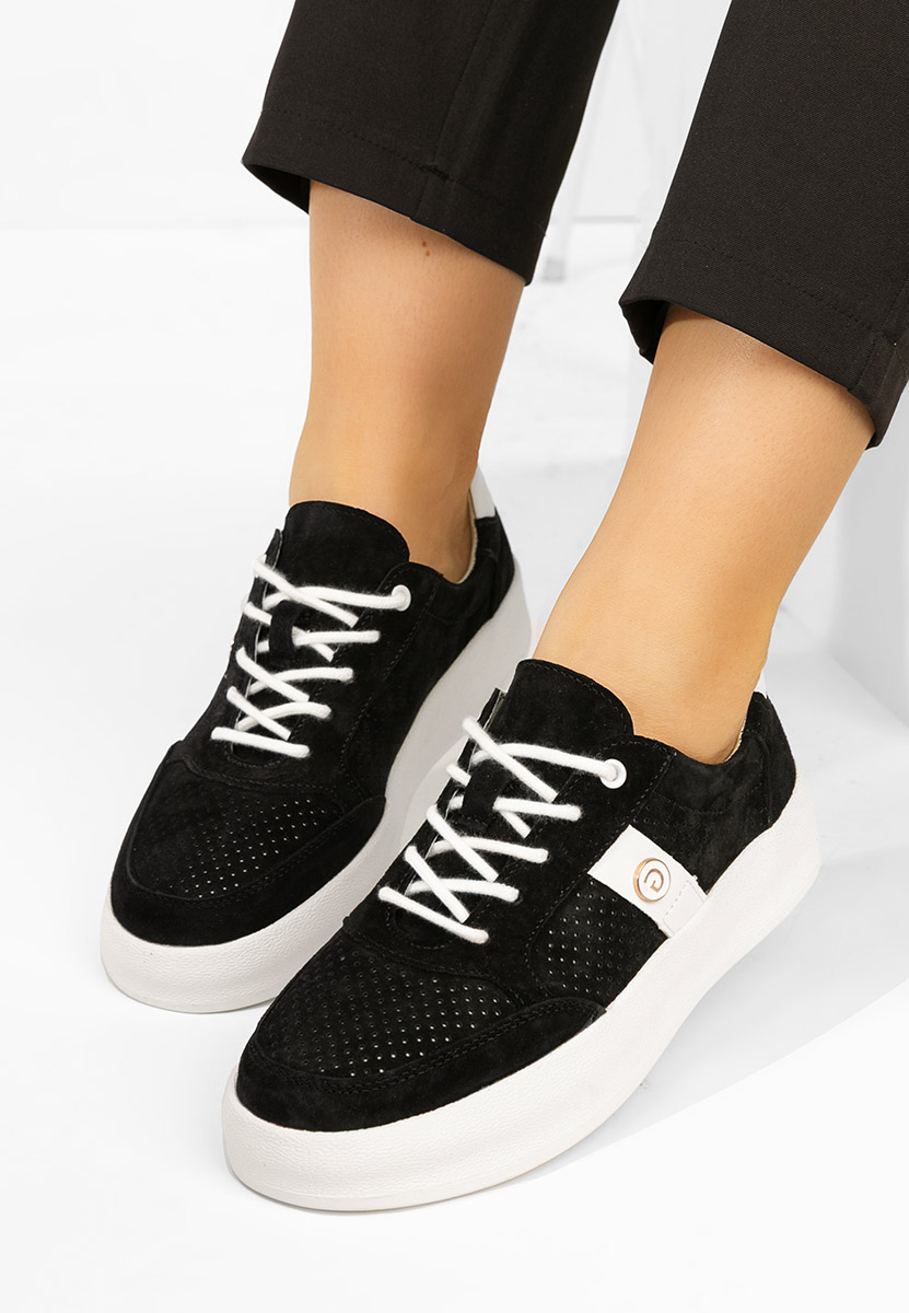 Levně Černé kožené dámské sneakersy Jayne