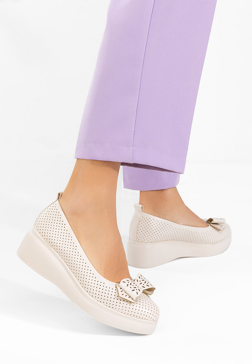 Béžové lodičky na platformě Latefa