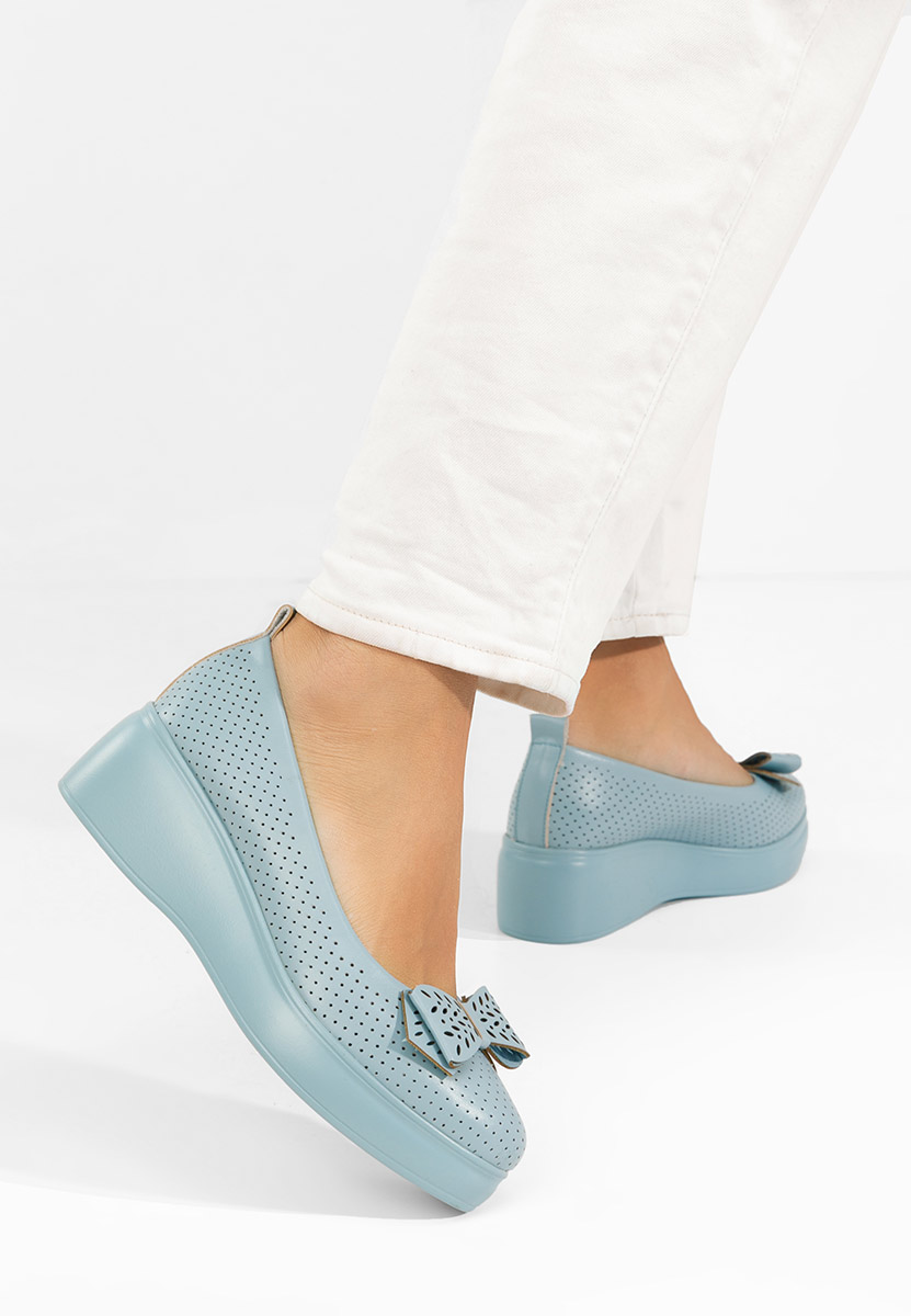 Modré lodičky na platformě Latefa