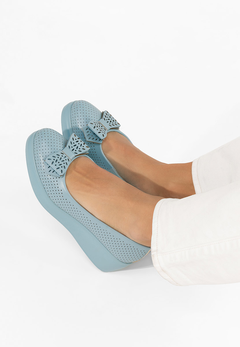 Modré lodičky na platformě Latefa