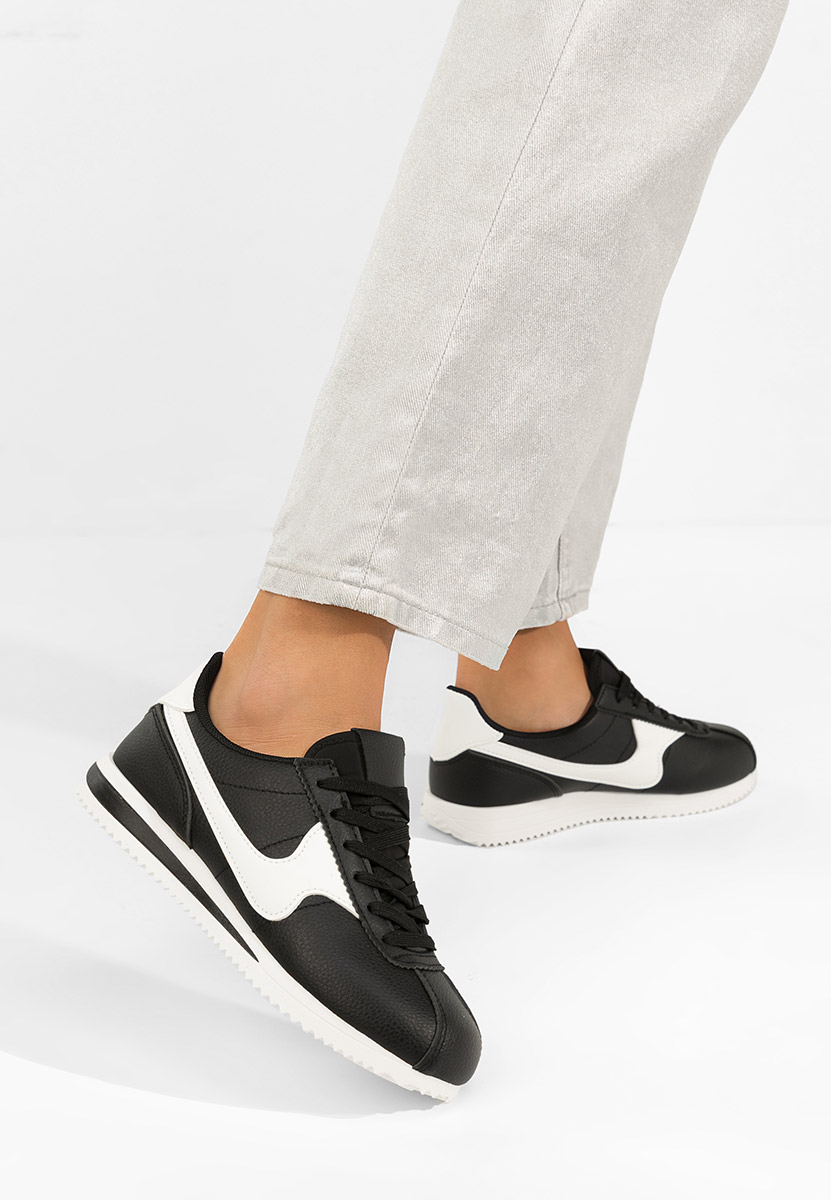 Černé dámské tenisky Adiania