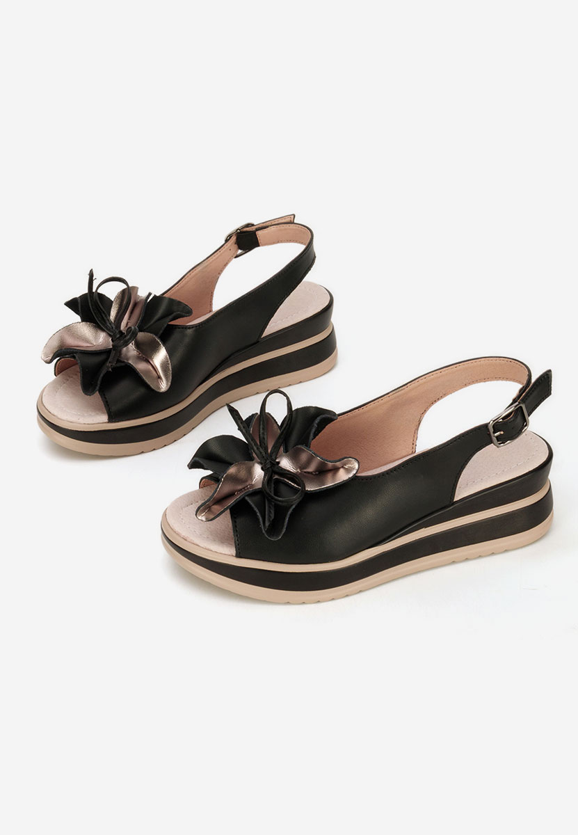 Černé kožené sandály na klínku Rafaelia