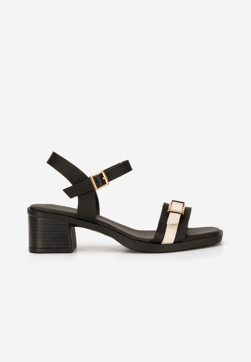 Černé sandály na podpatku Iustinia