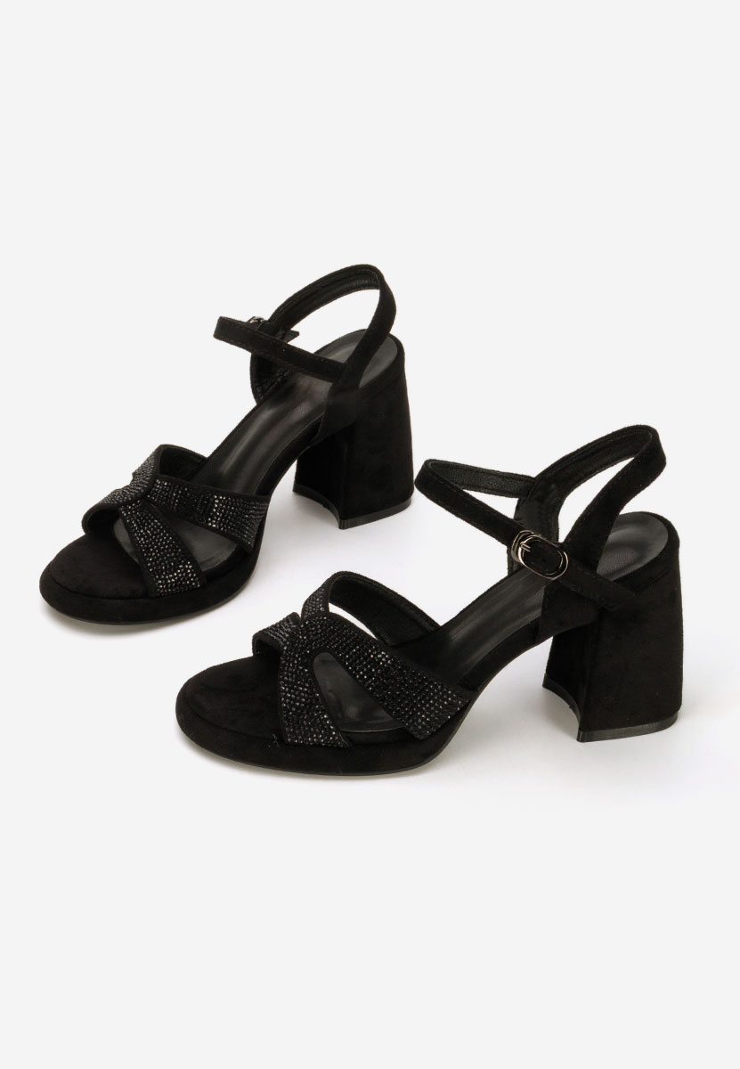 Černé sandály na podpatku Madrigal