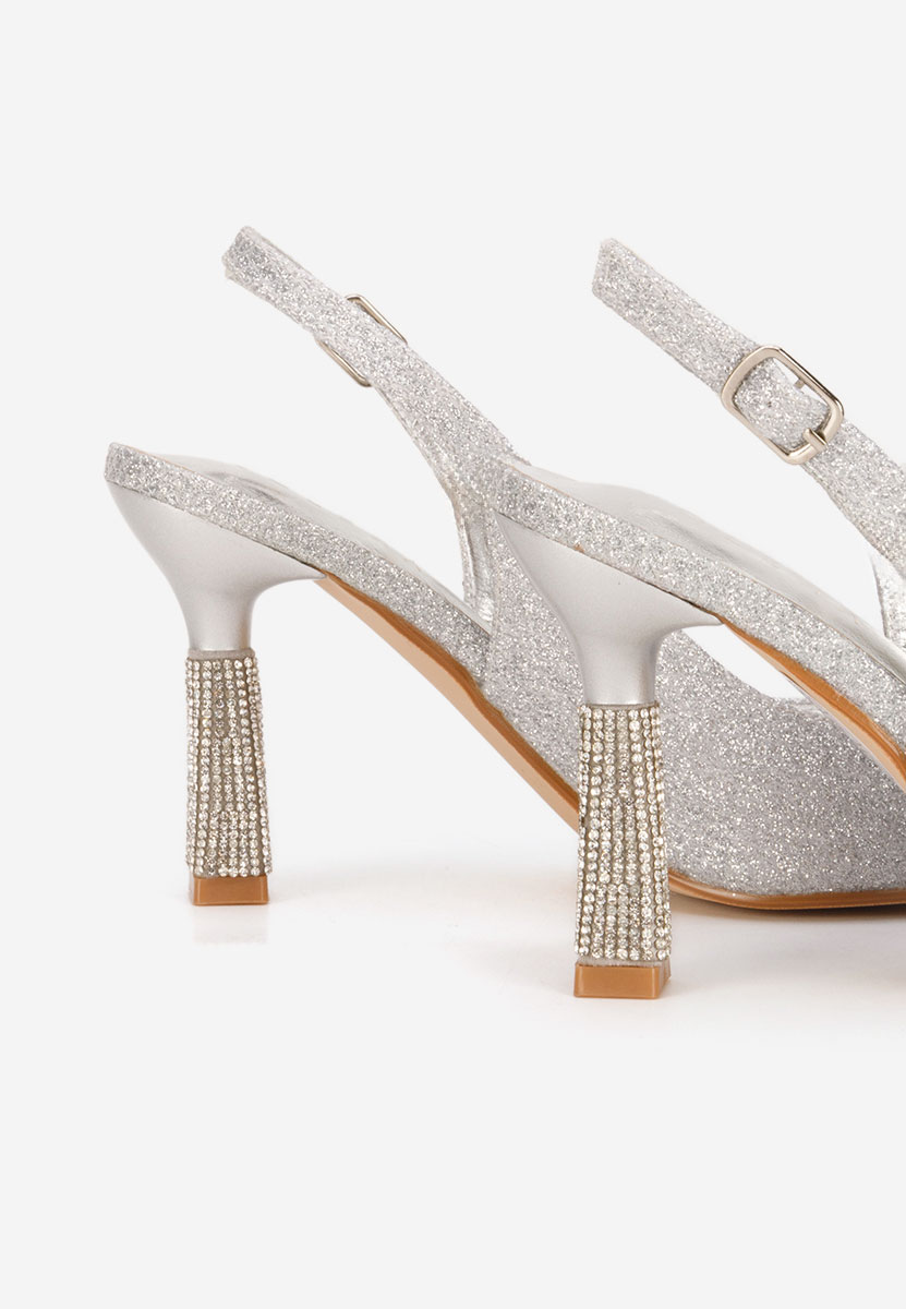 Stribrné elegantné lodičky Axellia