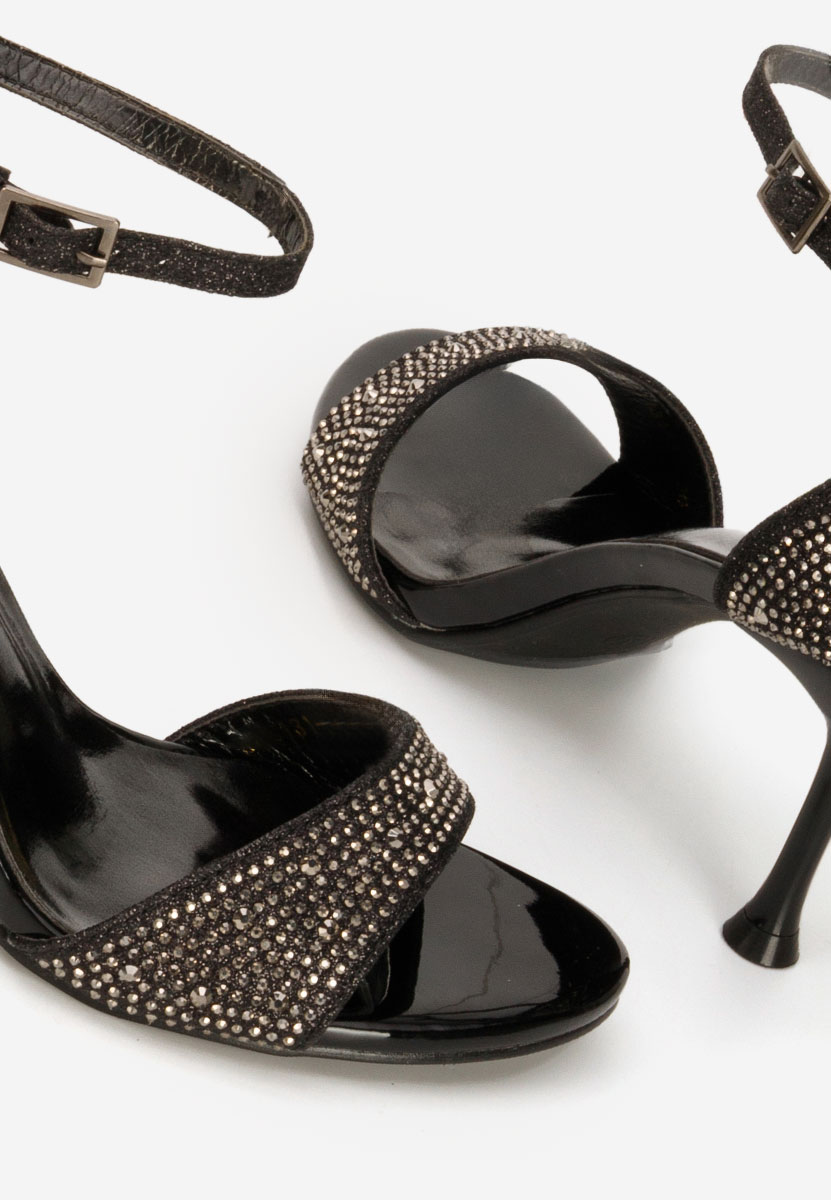 Černé dámské elegantní sandály Persiana