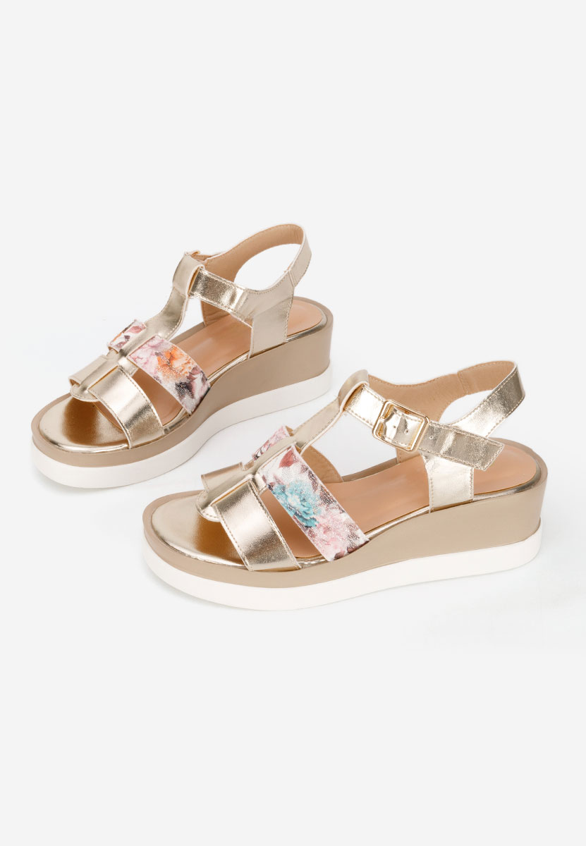 Zlaté sandály na klínku Anastasis