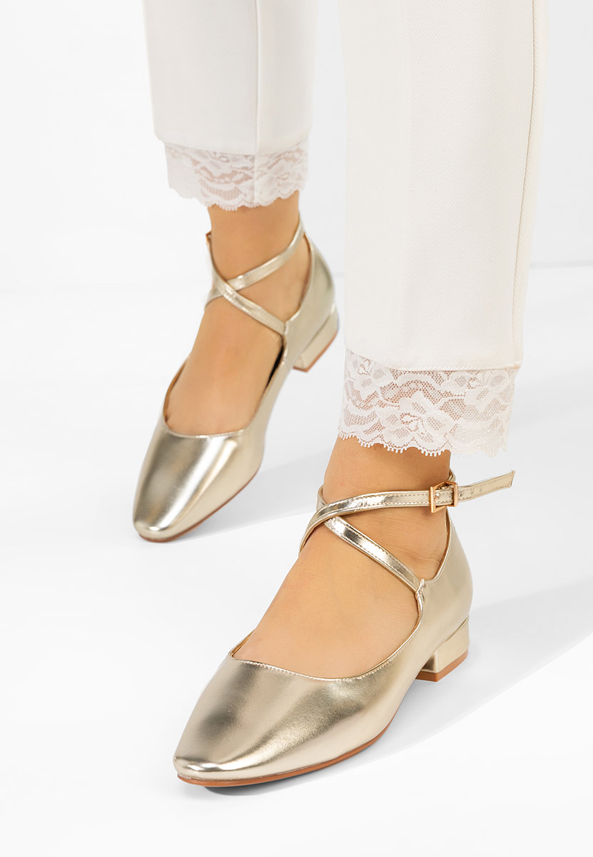 Zlaté lodičky na nízkém podpatku Hurania