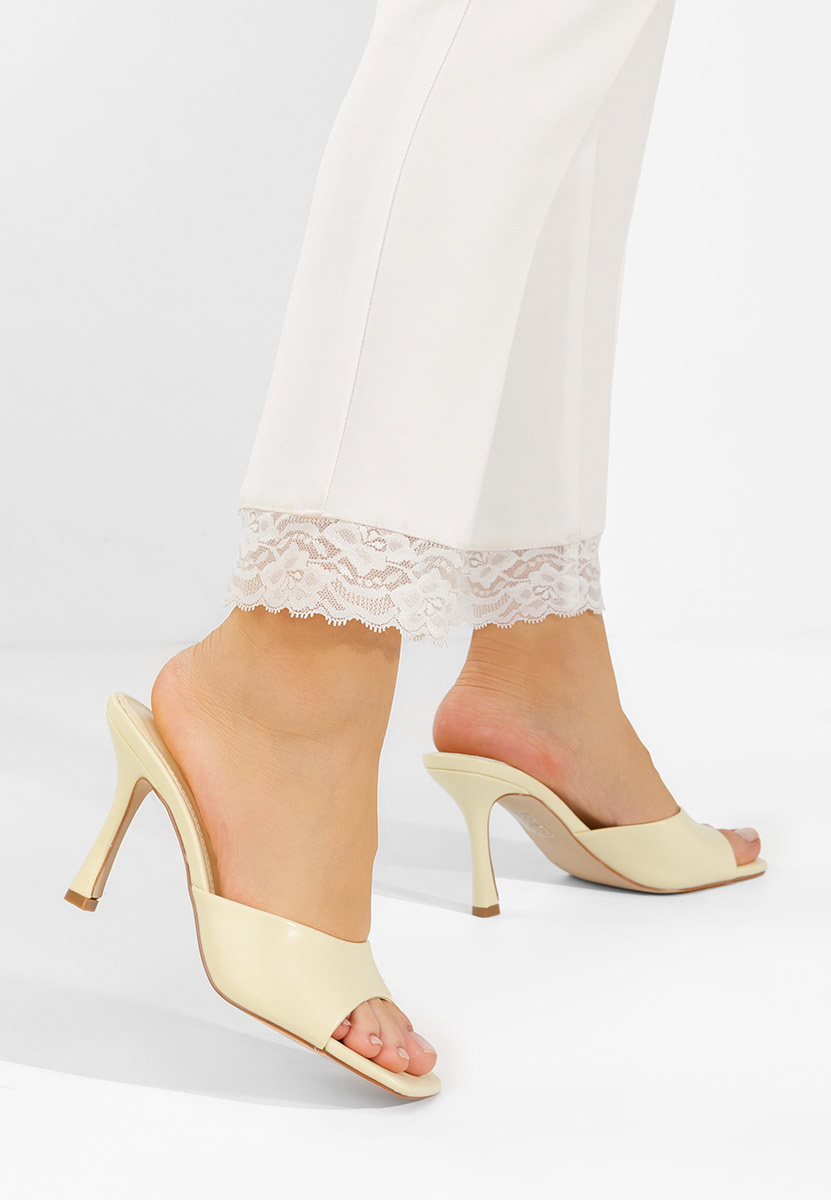 Žlutá pantofle na podpatku Elseia