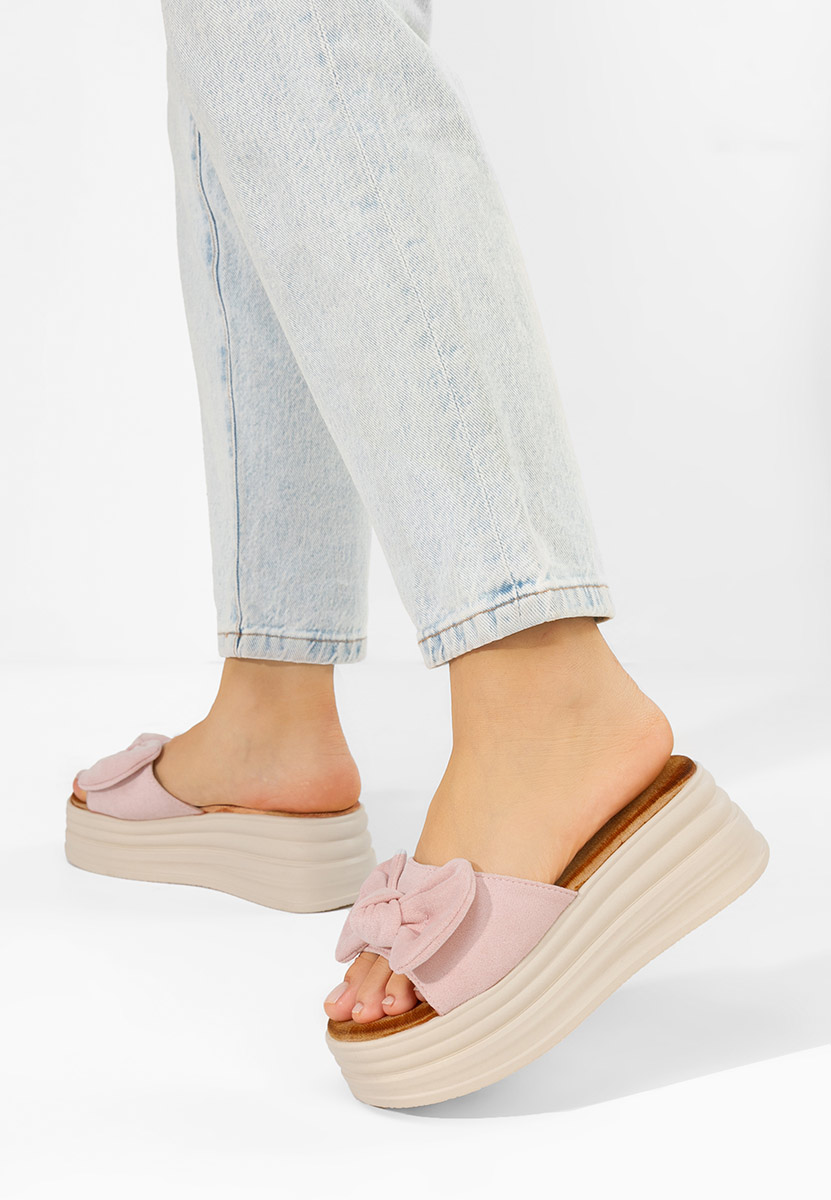 Ružové pantofle na platformě Elarya